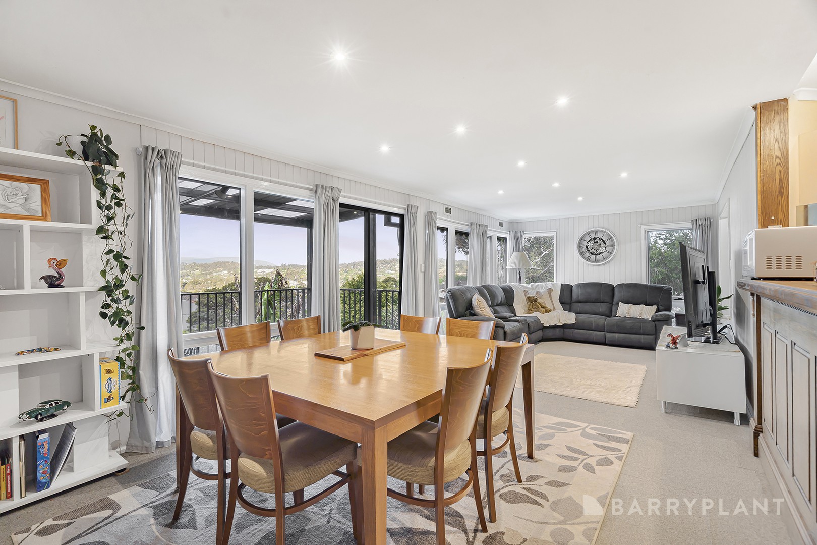 4 Greythorn Court, Chirnside Park, VIC 3116, Chirnside Park - Thumbnail 3