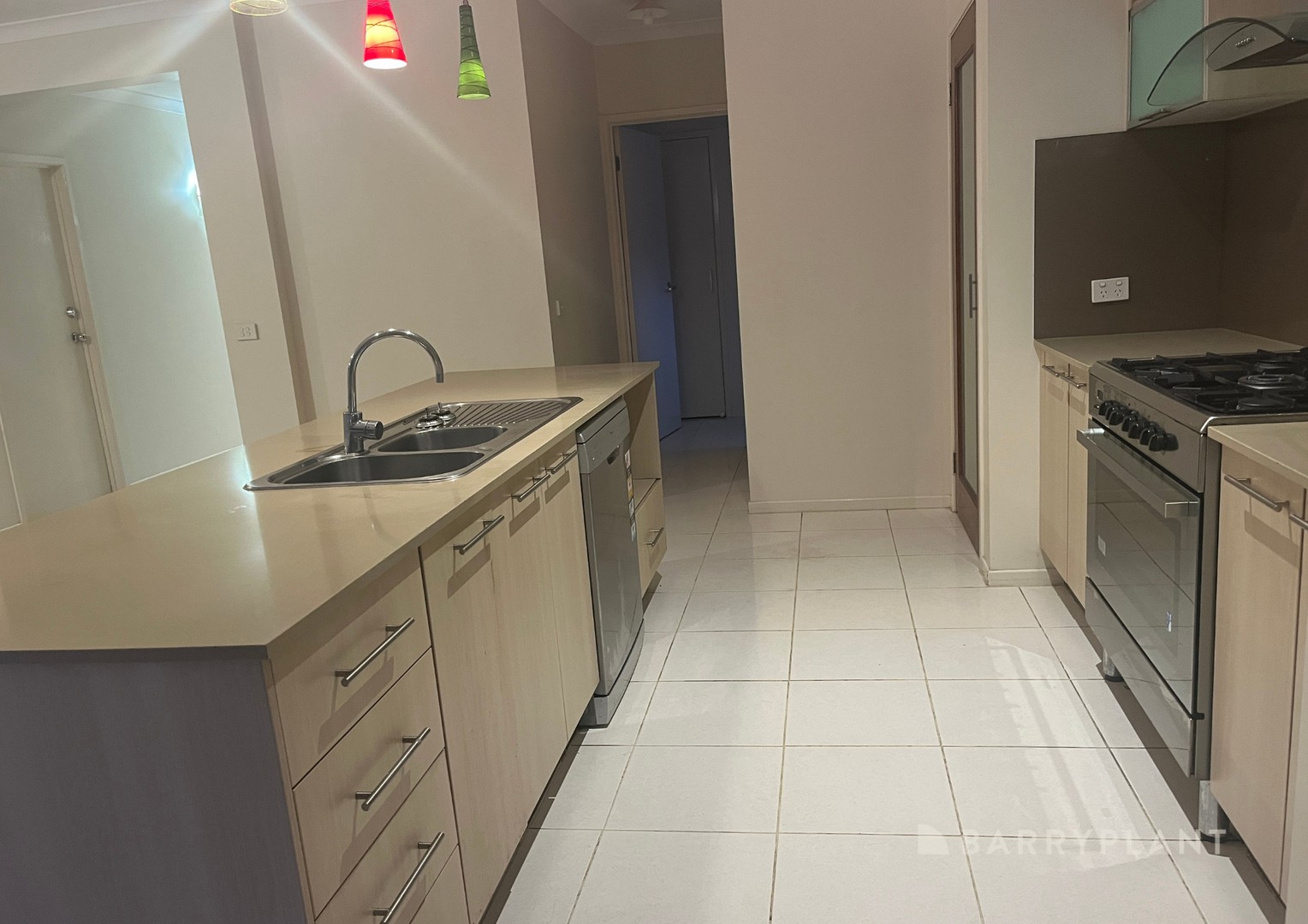 4 Habitat Court, Tarneit, VIC 3029, Tarneit - Thumbnail 6