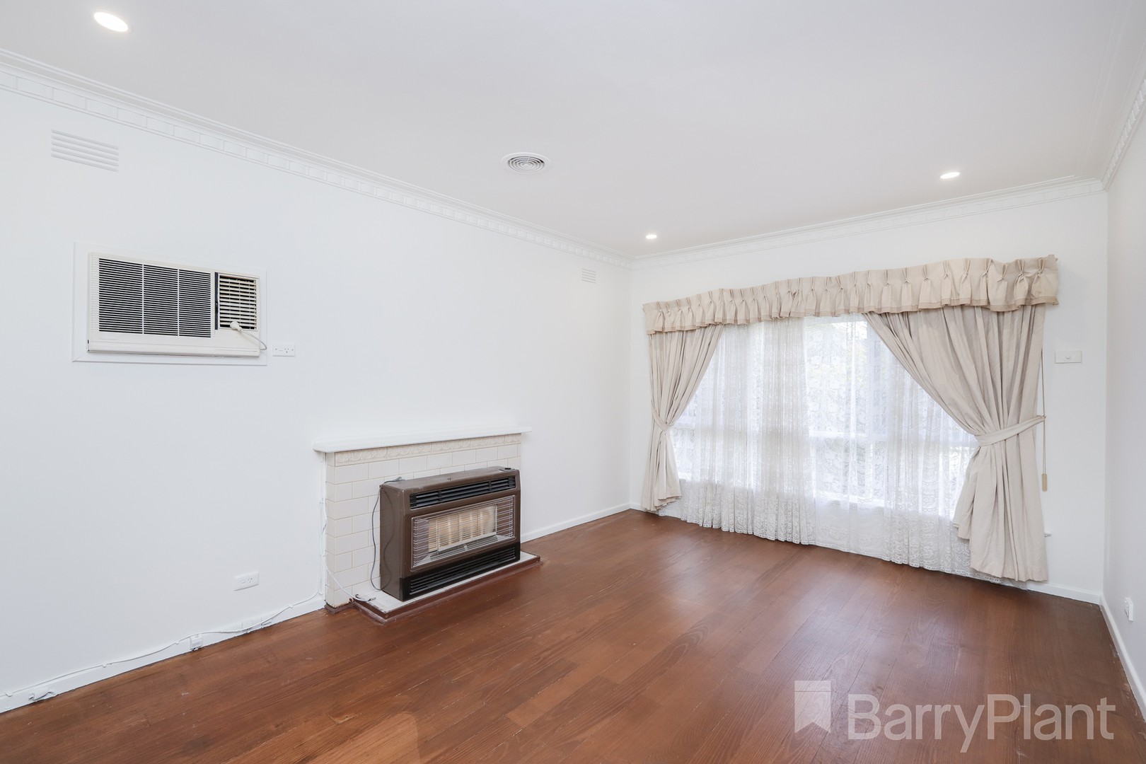 4 Hall Street, Sunshine West, VIC 3020, Sunshine West - Thumbnail 2
