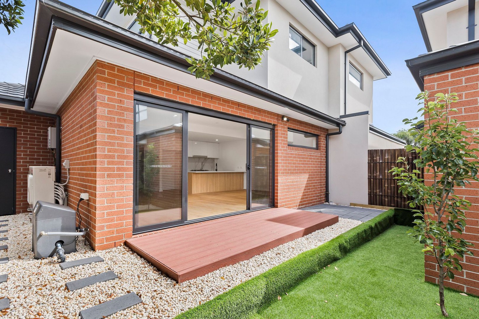 4 Hampton RoadEssendon West, VIC 3040, Essendon West - Thumbnail 3