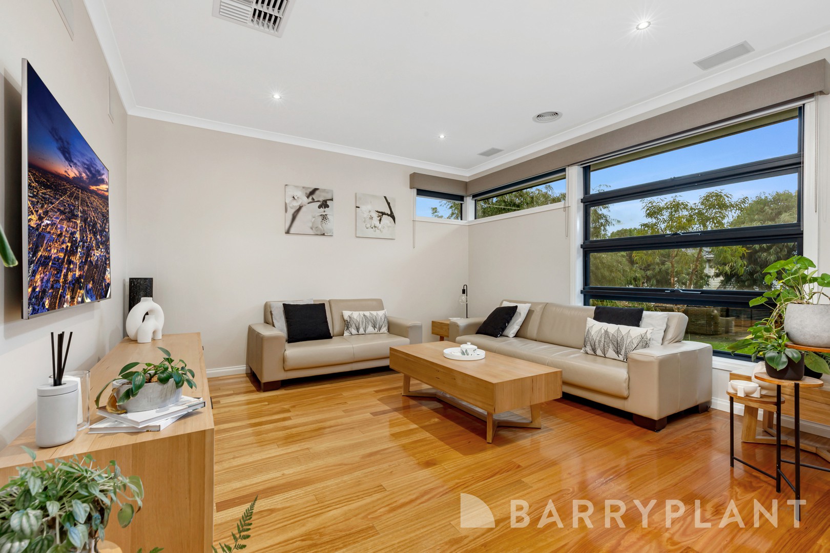 4 Hanover Road, Bundoora, VIC 3083, Bundoora - Thumbnail 2