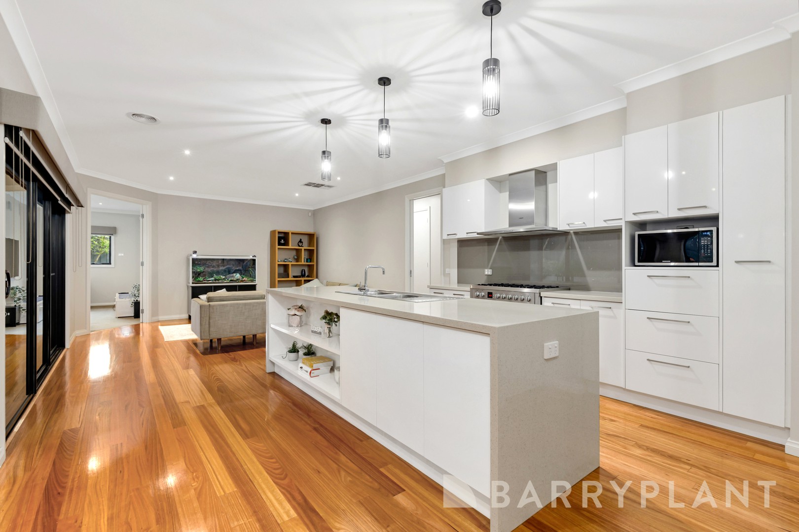 4 Hanover Road, Bundoora, VIC 3083, Bundoora - Thumbnail 4