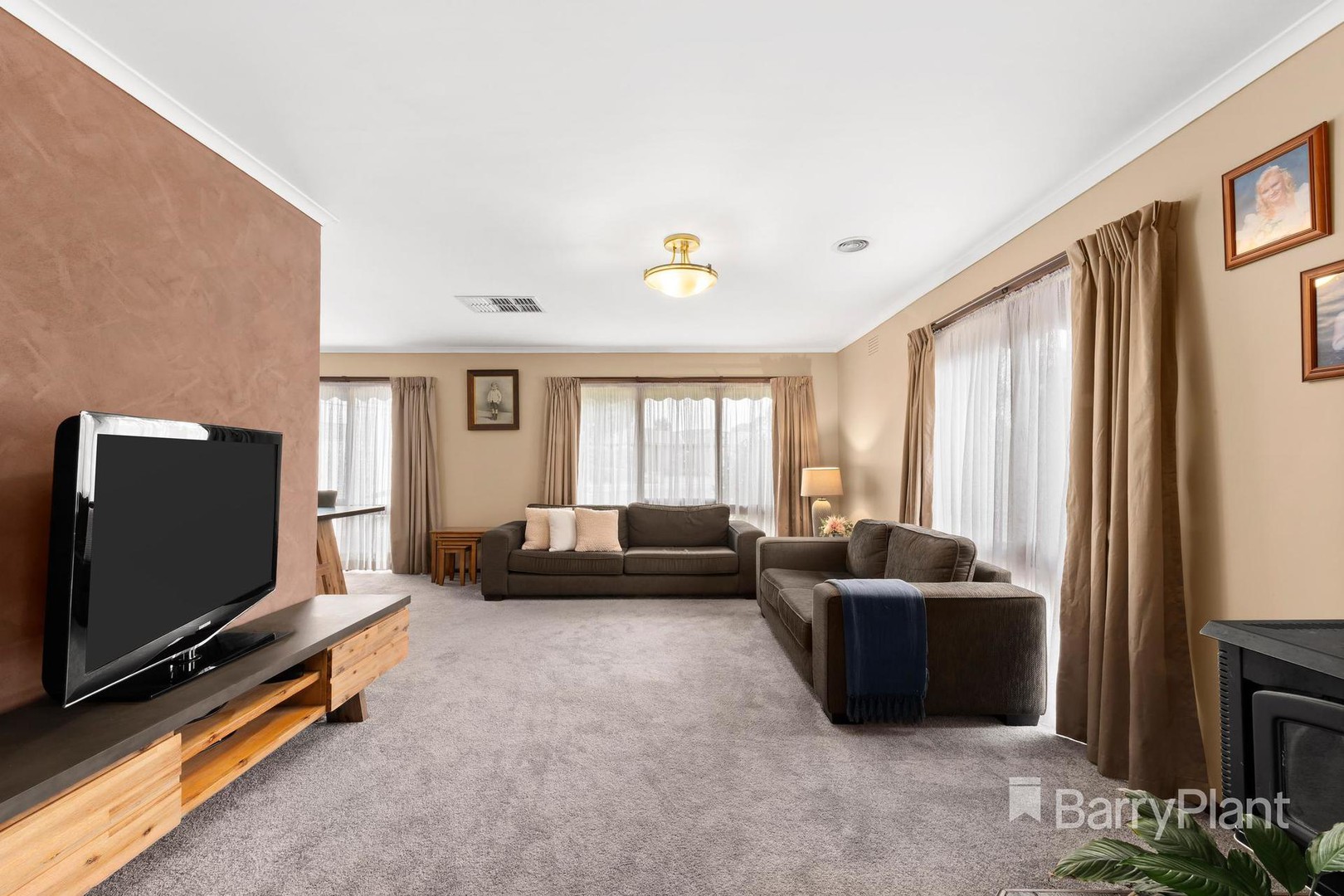 4 Harper Place, Mill Park, VIC 3082, Mill Park - Thumbnail 2