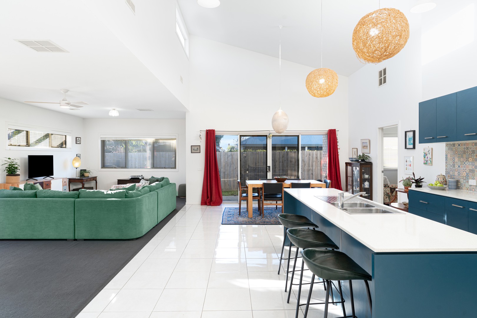 4 Harrow Close, Belmont, VIC 3216, Belmont - Thumbnail 3