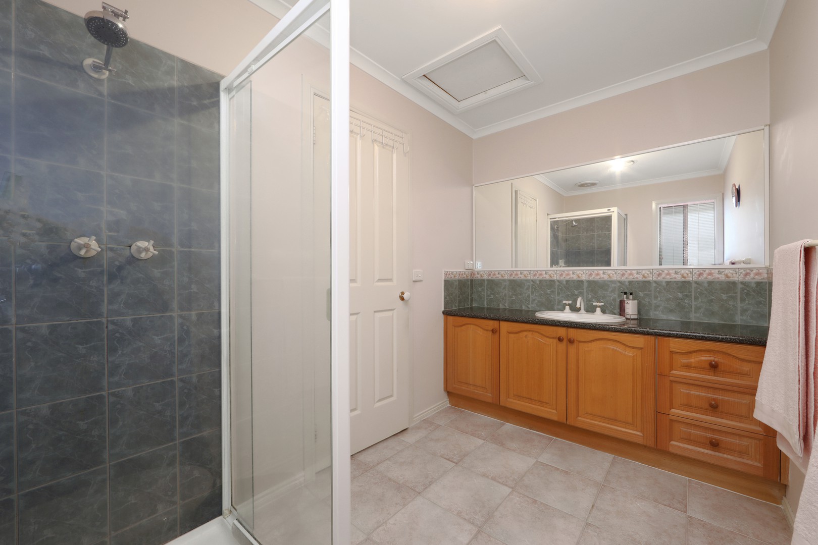 4 Harry Nance Close, Lysterfield, VIC 3156, Lysterfield - Thumbnail 8