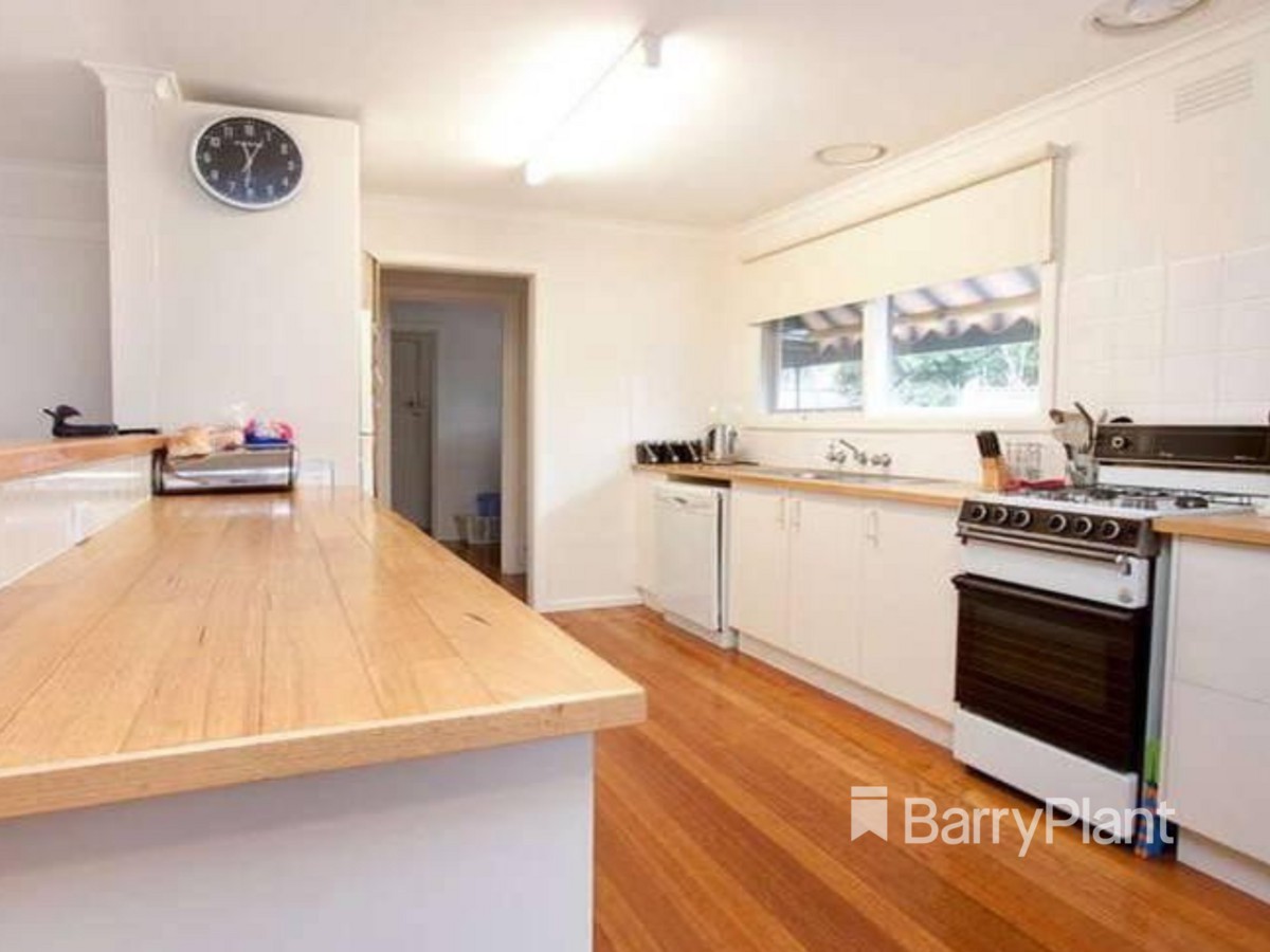 4 Hayes Avenue, Rosebud, VIC 3939, Rosebud - Thumbnail 3