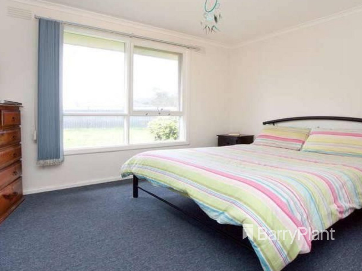4 Hayes Avenue, Rosebud, VIC 3939, Rosebud - Thumbnail 4