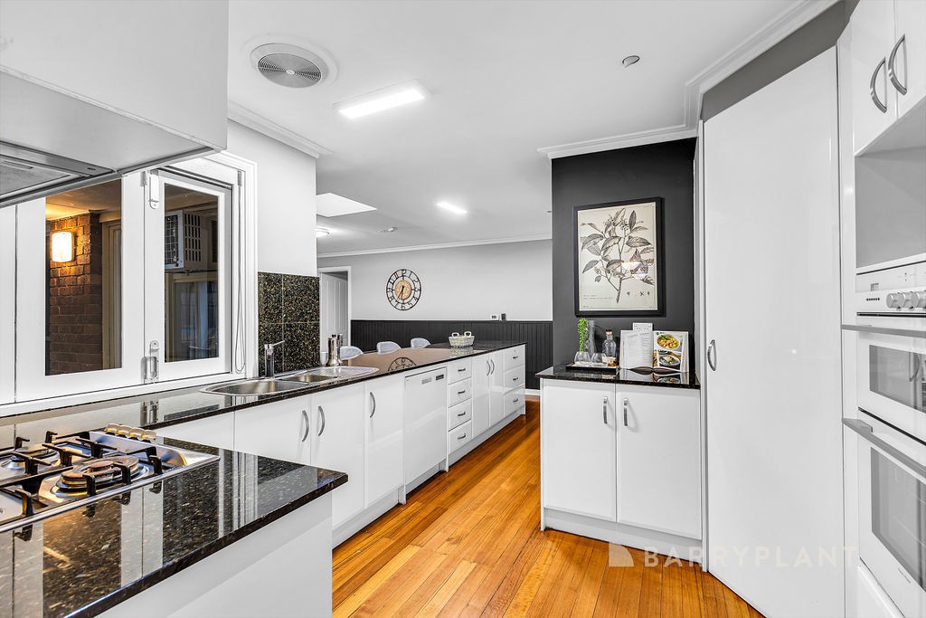 4 Heatherlea Drive, Wheelers Hill, VIC 3150, Wheelers Hill - Thumbnail 8