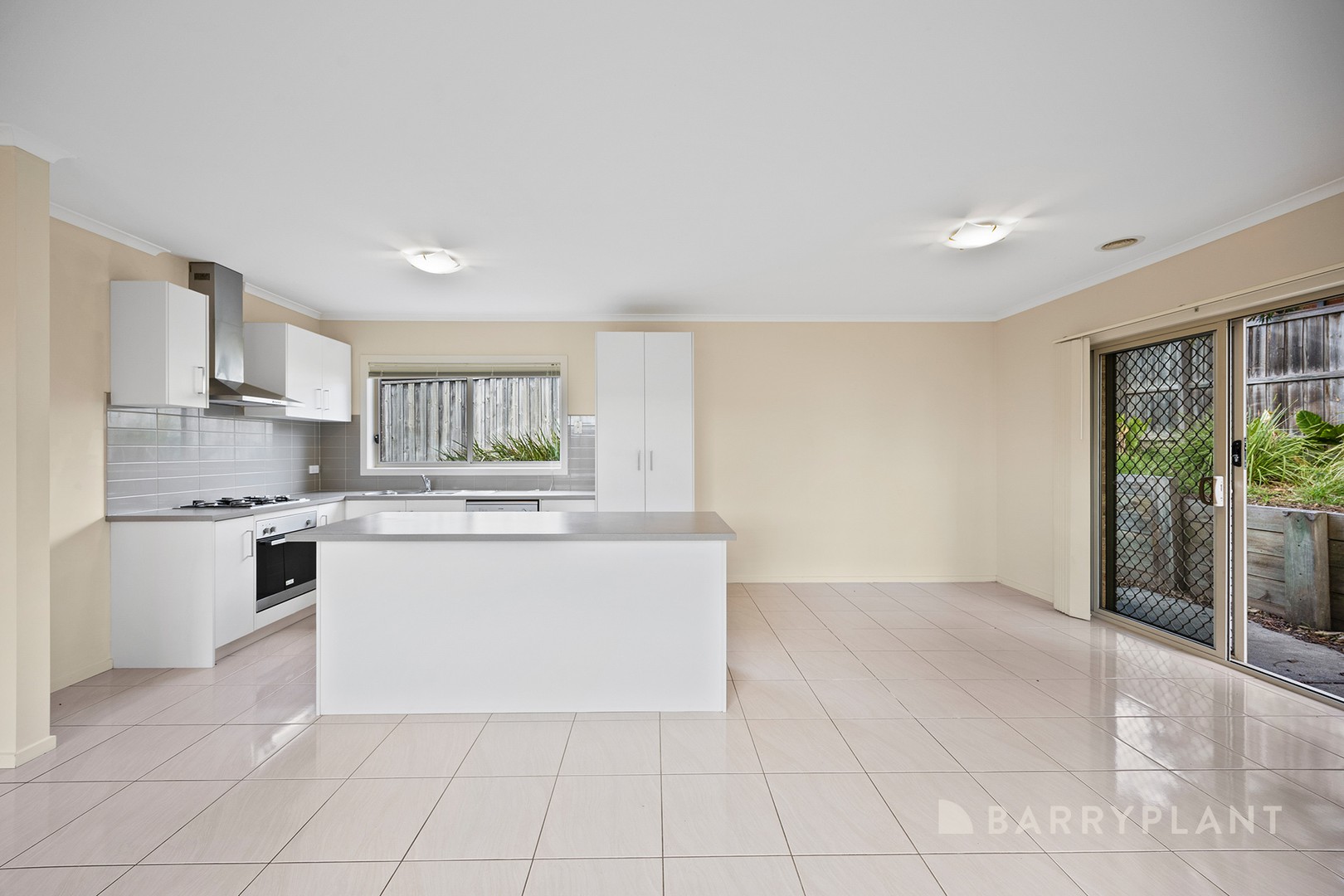 4 Herbert Street, Pakenham, VIC 3810 - Thumbnail 1 - 20/06/2025