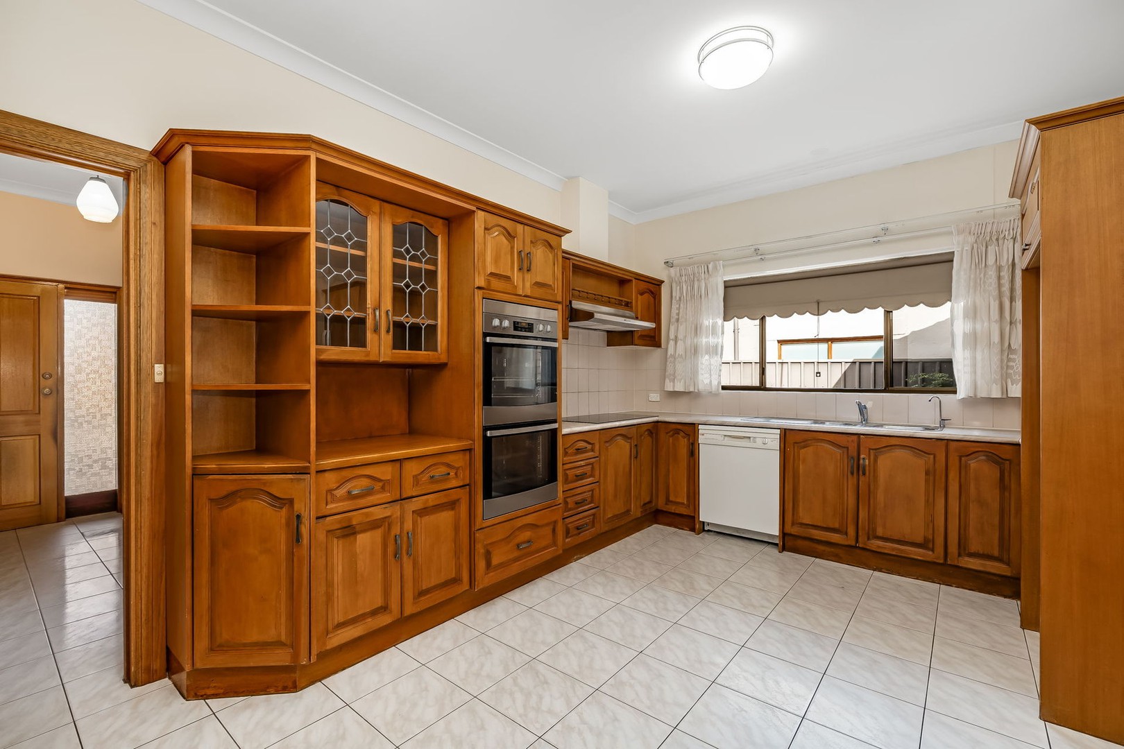 4 Hereford AvenueTrinity Gardens, sa 5068  - Leased, Trinity Gardens - Thumbnail 2
