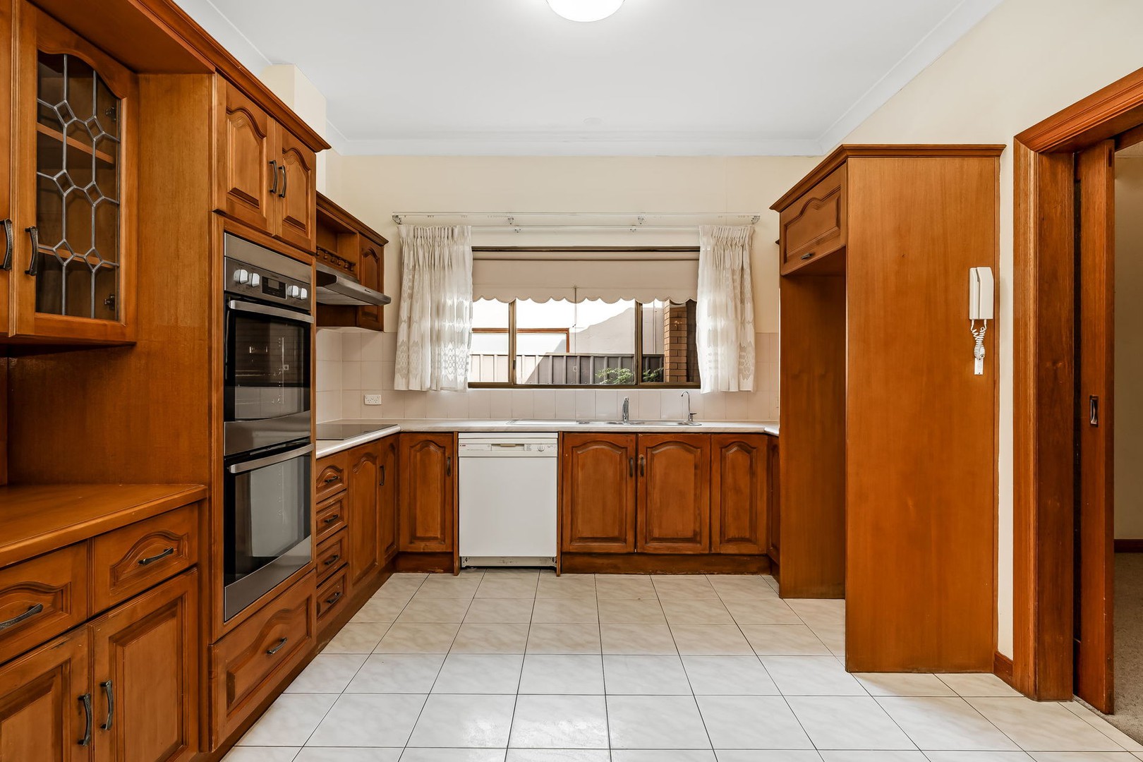 4 Hereford AvenueTrinity Gardens, sa 5068  - Leased, Trinity Gardens - Thumbnail 3