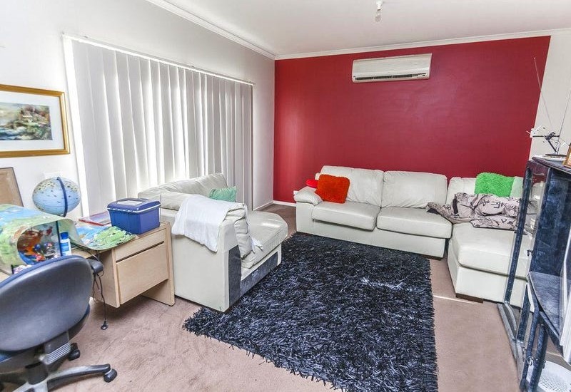 4 Herryls Lane, Craigieburn, VIC 3064 - Thumbnail 2 - 17/09/2026