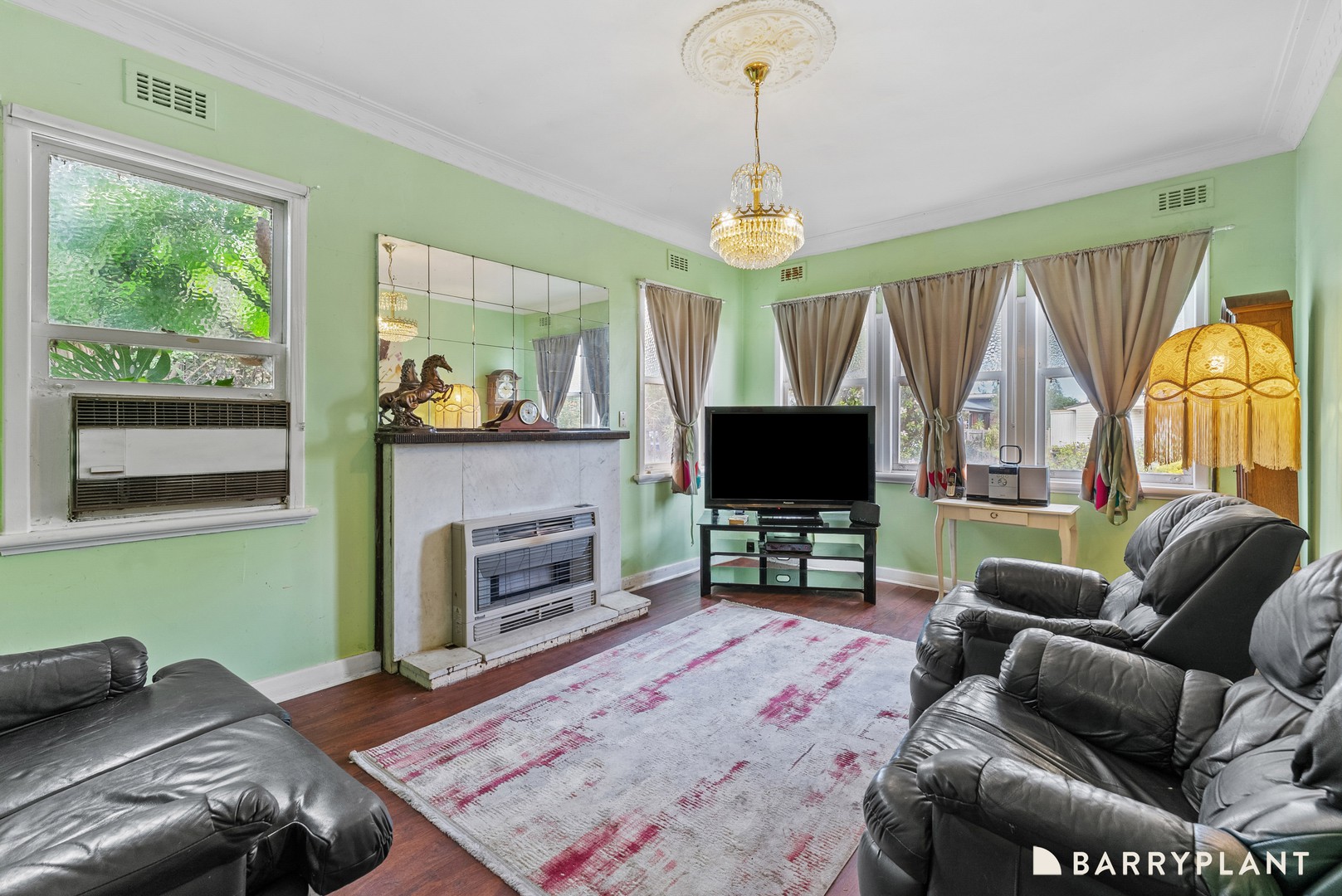 4 High Street, Sunshine, VIC 3020 - Thumbnail 2 - 23/04/2025