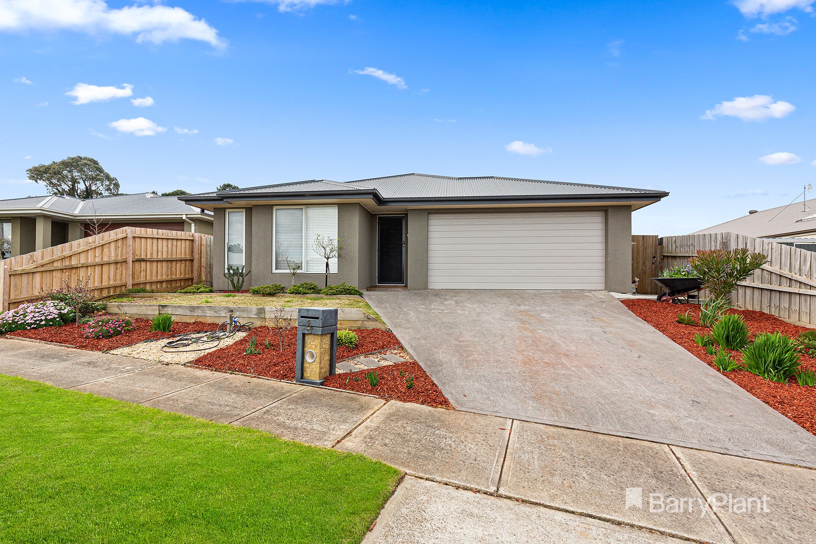 4 Hogan Court, Drouin, VIC 3818, Drouin - Thumbnail 2