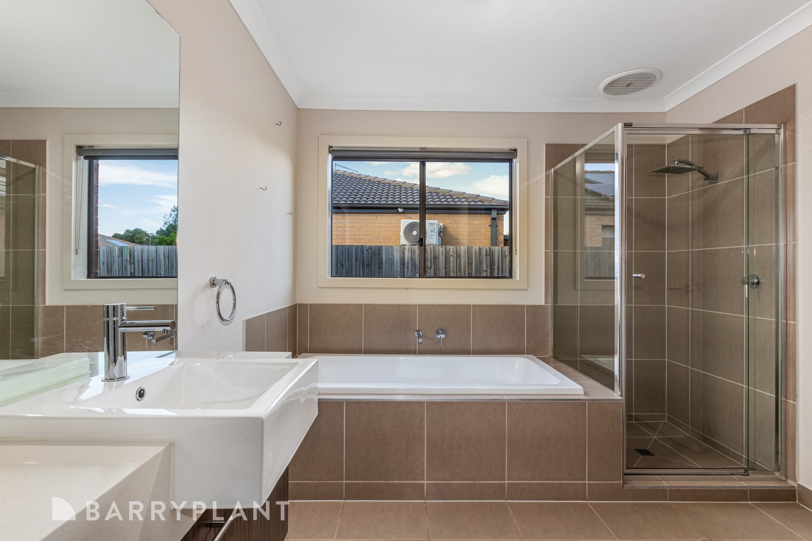 4 Holly Drive, Wallan, VIC 3756, Wallan - Thumbnail 7