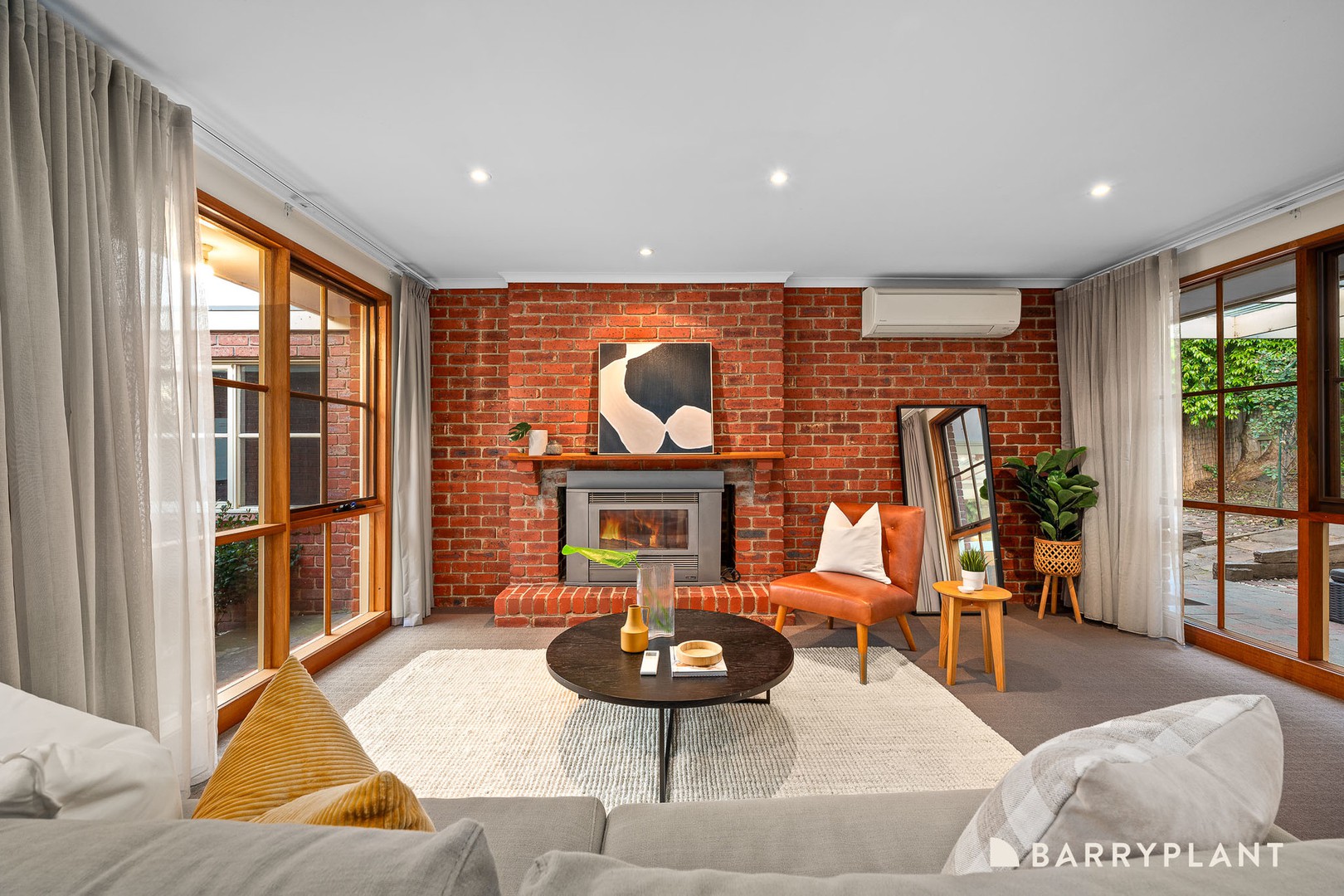 4 Hood Court, Berwick, VIC 3806, Berwick - Thumbnail 2