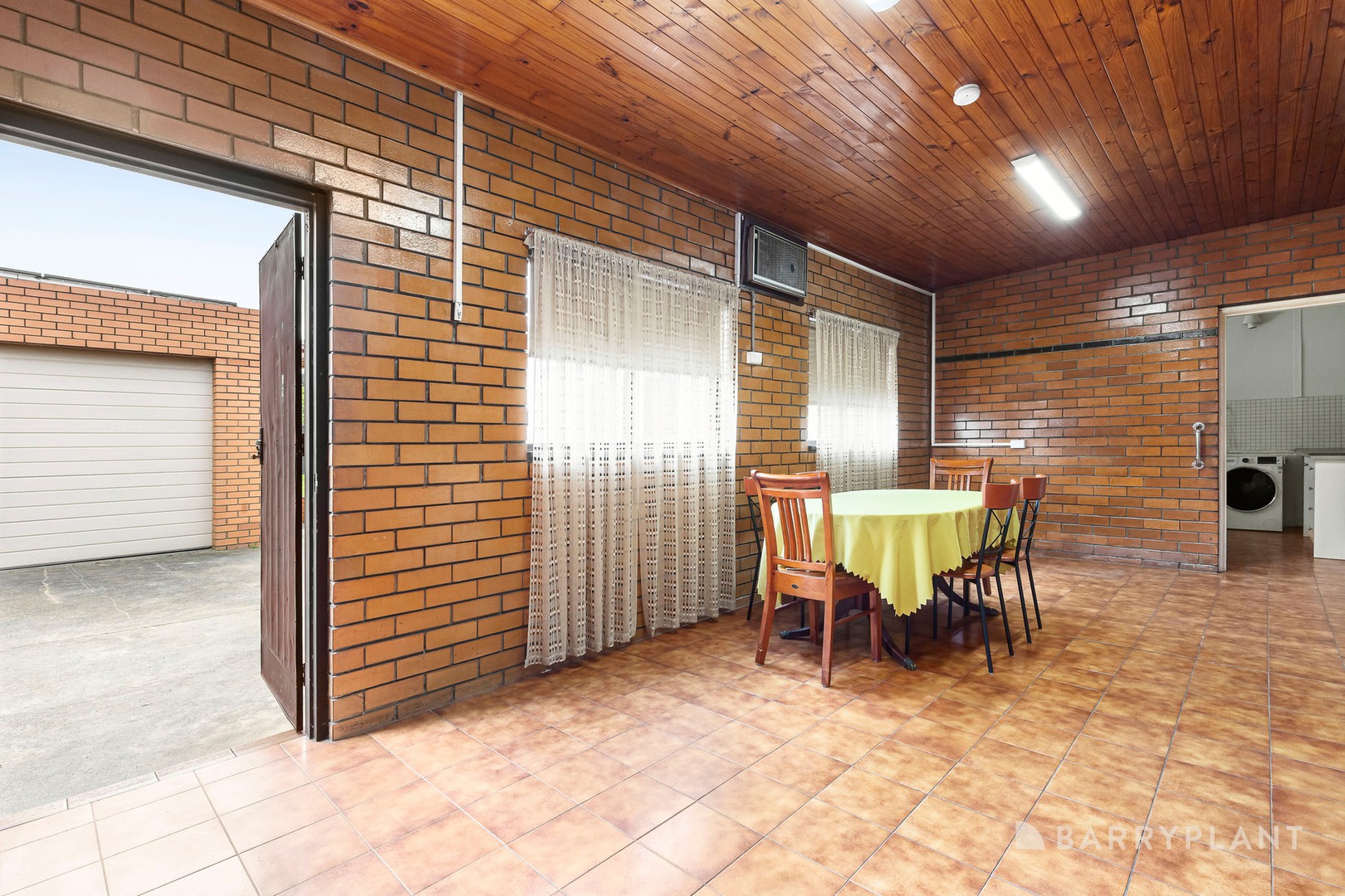 4 Hood Crescent, Fawkner, VIC 3060, Fawkner - Thumbnail 4