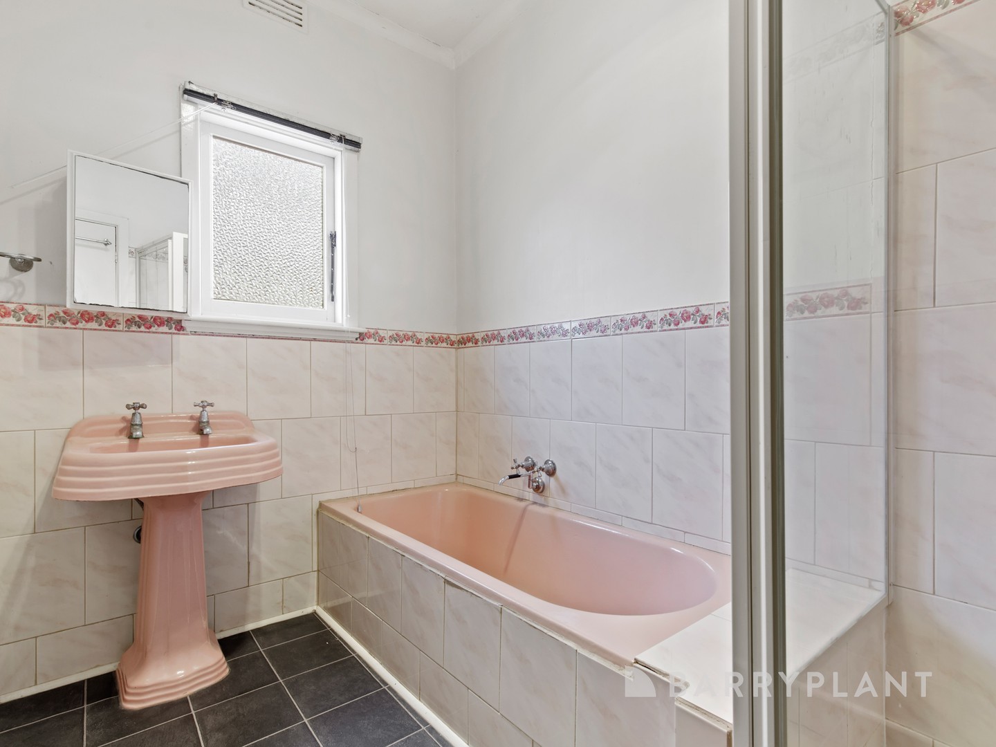 4 Hope Street, Newington, VIC 3350, Newington - Thumbnail 6