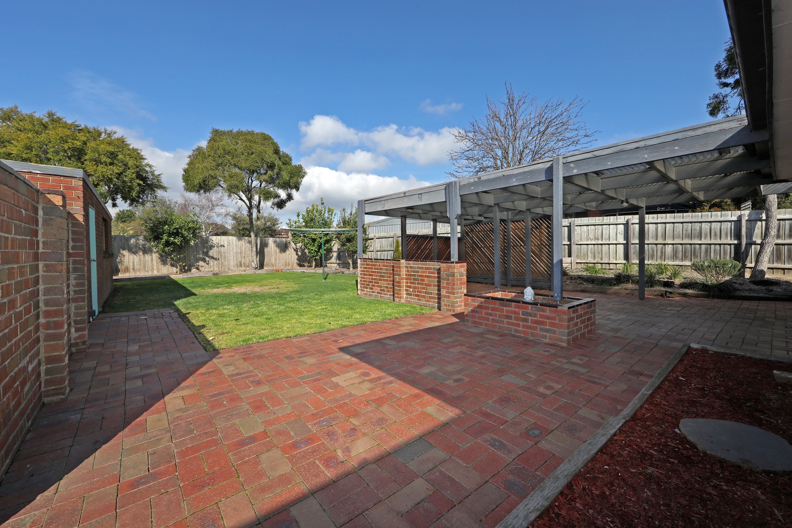 4 Humphreys Way, Rowville, VIC 3178 - Thumbnail 1 - 01/08/2025
