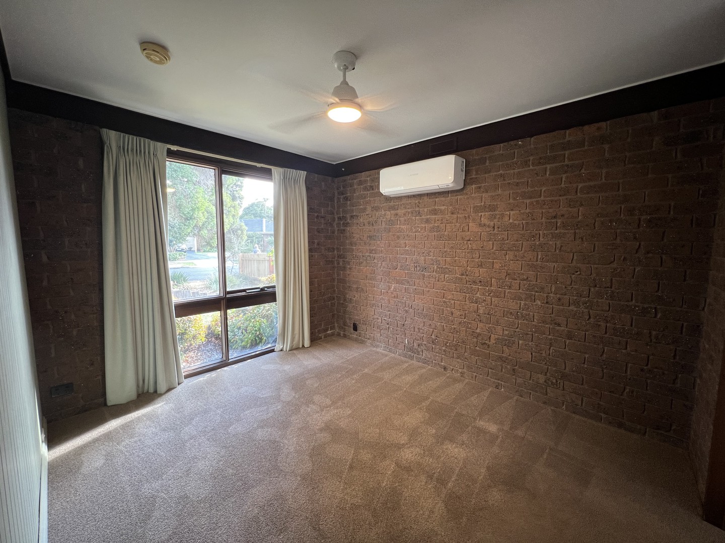 4 Huntingdon Avenue, Bayswater North, VIC 3153, Bayswater North - Thumbnail 4