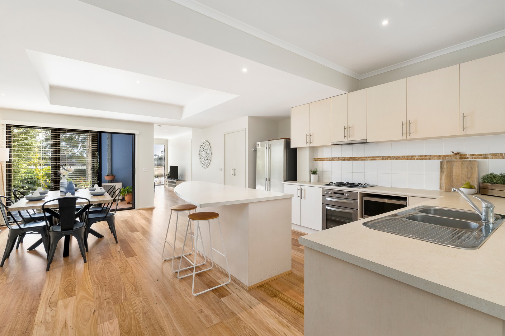 4 Hutchins Close, Mordialloc, VIC 3195, Mordialloc - Thumbnail 4