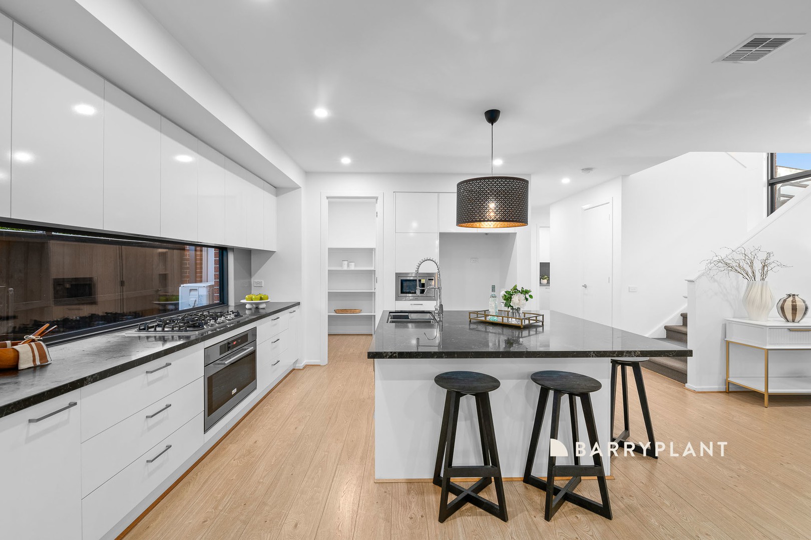 4 Imer Crescent, Berwick, VIC 3806, Berwick - Thumbnail 2