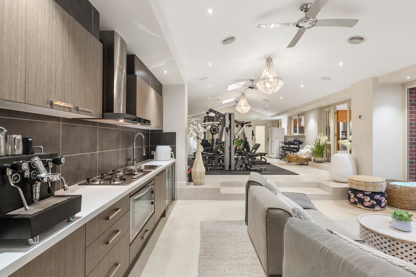 4 Jackson Place, Caroline Springs, VIC 3023, Caroline Springs - Thumbnail 7