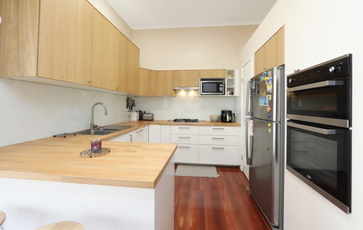 4 Jacob Drive, Rowville, VIC 3178, Rowville - Thumbnail 2