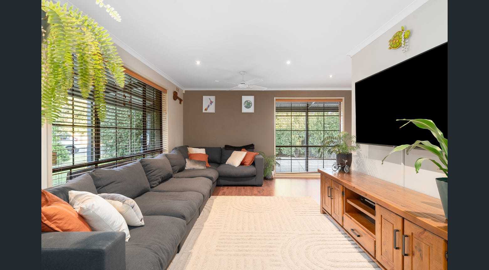 4 Jarrah Place, Belmont, VIC 3216 - Thumbnail 2 - 04/05/2026