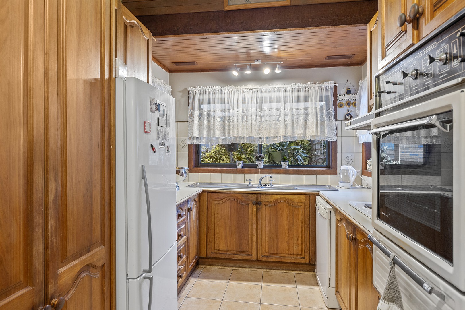 4 Joan CourtWoori Yallock, VIC 3139, Woori Yallock - Thumbnail 5