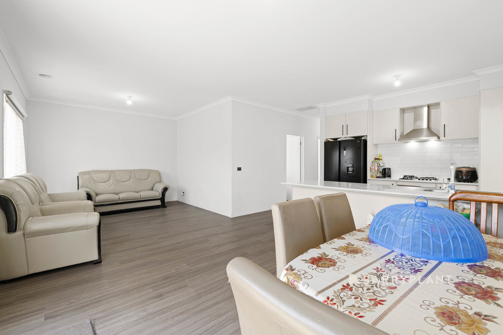 4 Kaprun Way, Pakenham, VIC 3810, Pakenham - Thumbnail 5