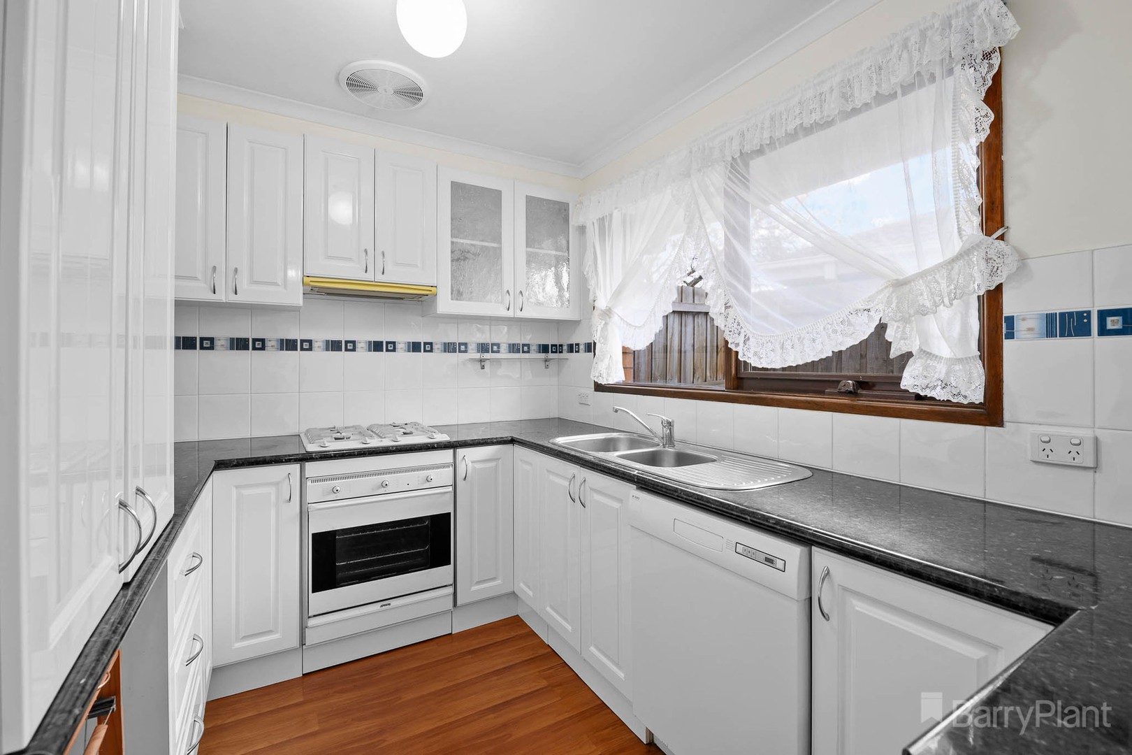 4 Katjusha Court, Pakenham, VIC 3810 - Thumbnail 2 - 07/10/2021