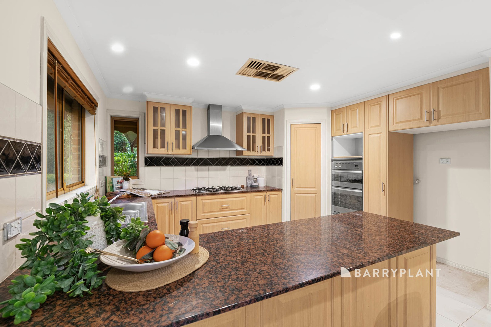 4 Kendall Drive, Narre Warren, VIC 3805, Narre Warren - Thumbnail 5