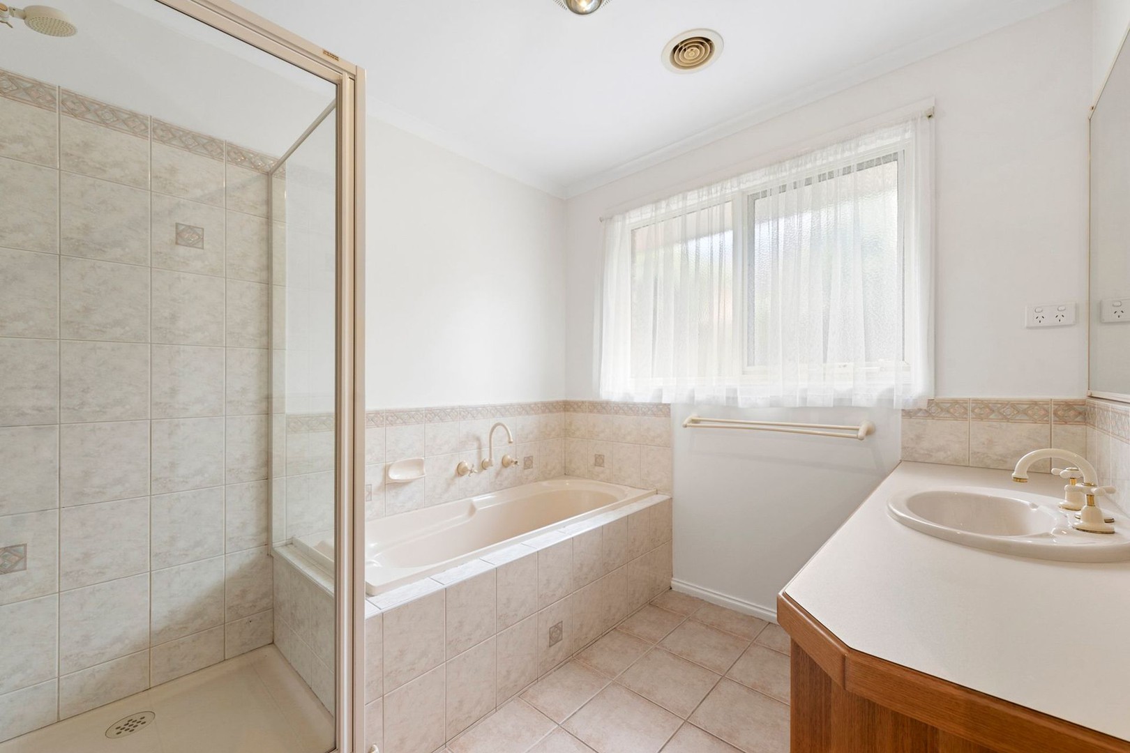 4 Kingston Close, Mornington, VIC 3931, Mornington - Thumbnail 5