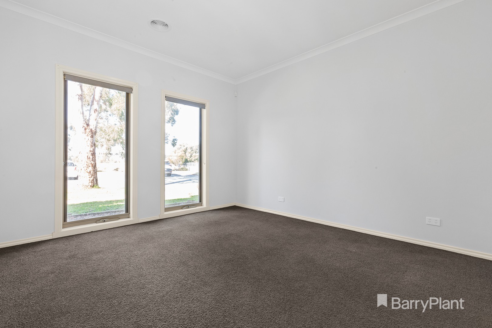 4 Lagoon Row, Officer, VIC 3809, Officer - Thumbnail 4