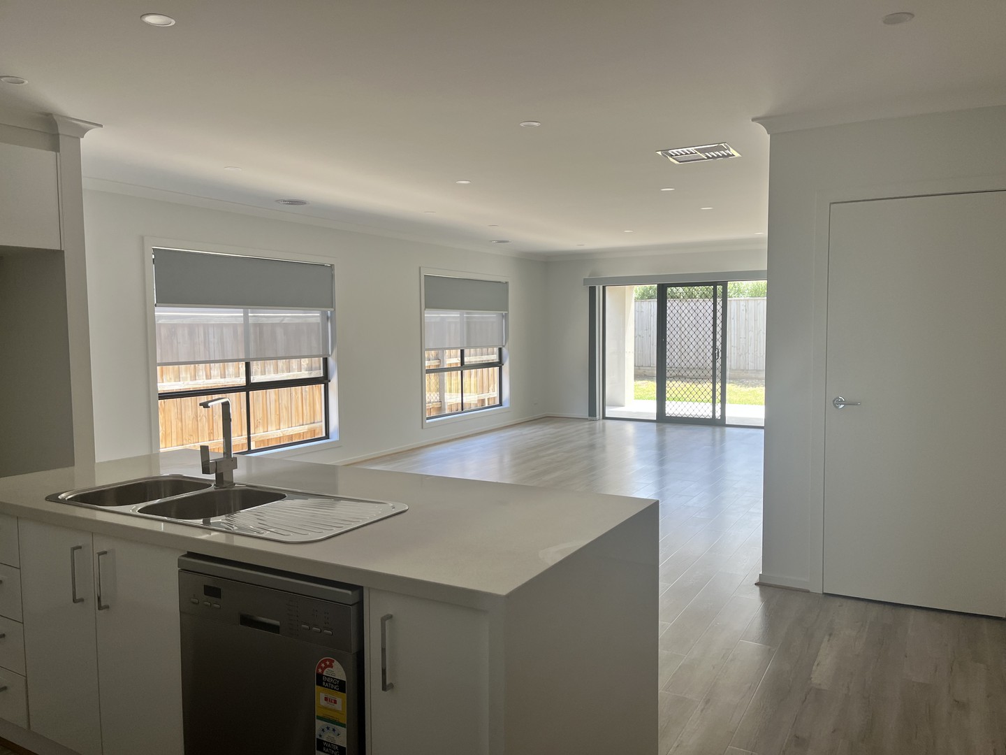4 Lando Street, Fraser Rise, VIC 3336, Fraser Rise - Thumbnail 8