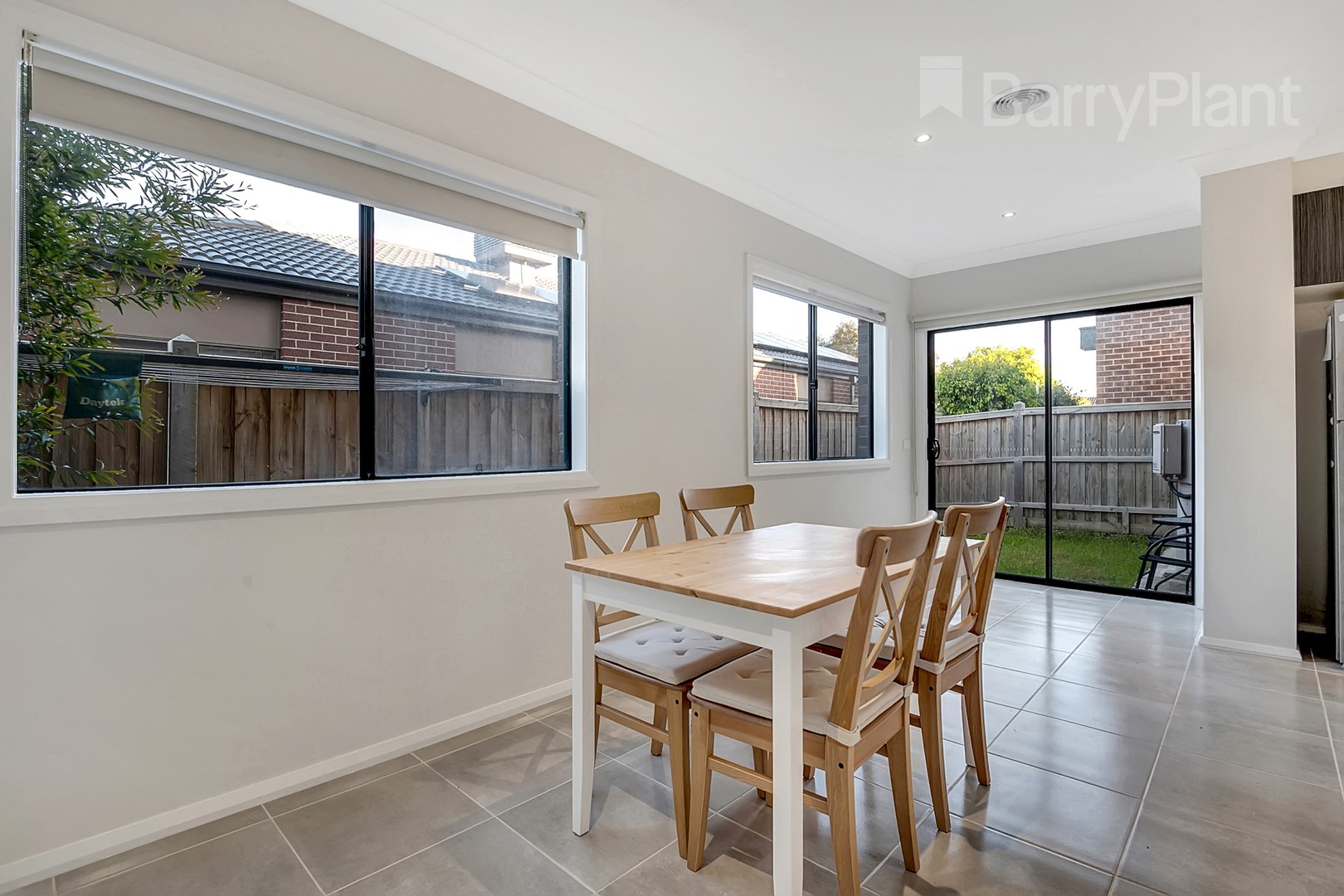 4 Landsdowne Avenue, Mickleham, VIC 3064, Mickleham - Thumbnail 6