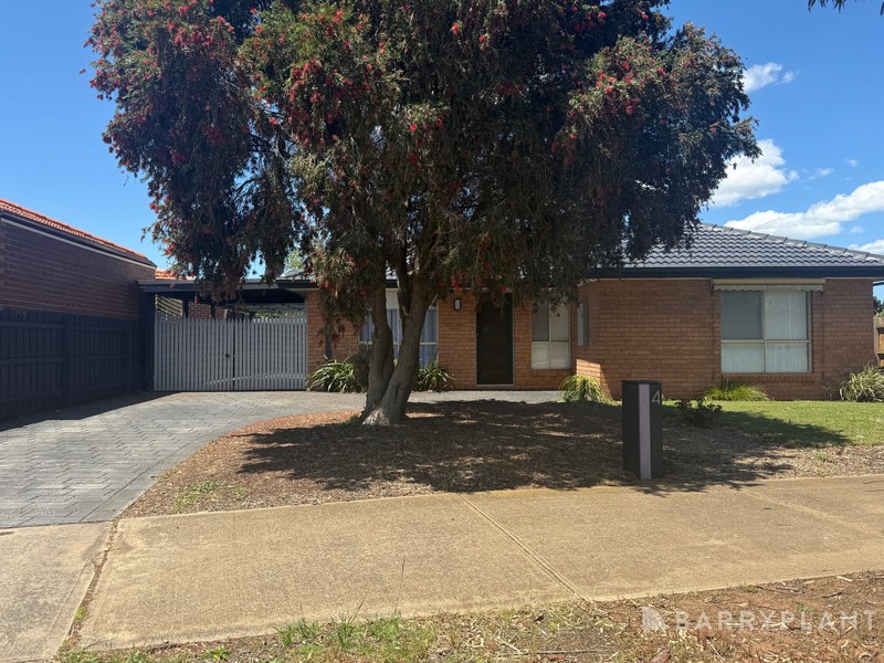 4 Latham Street, Werribee, VIC 3030 - Image - 25/11/2025