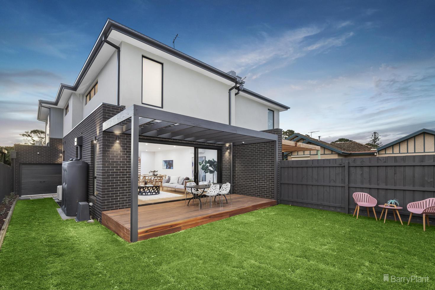 4 Lawson Parade, Heidelberg Heights, VIC 3081, Heidelberg Heights - Thumbnail 2