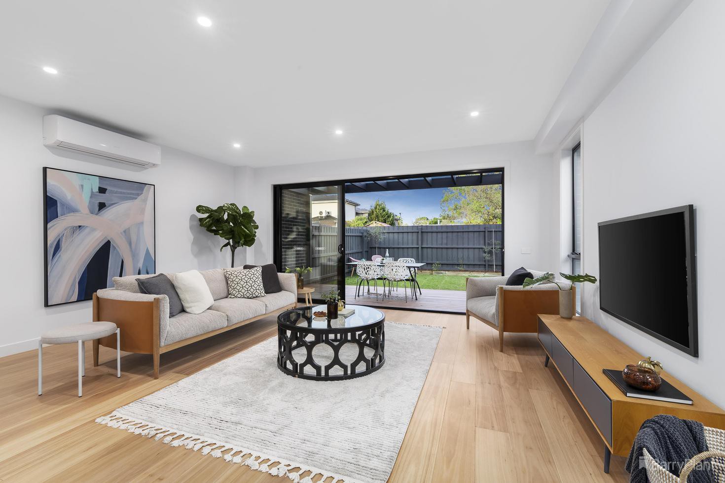 4 Lawson Parade, Heidelberg Heights, VIC 3081, Heidelberg Heights - Thumbnail 3
