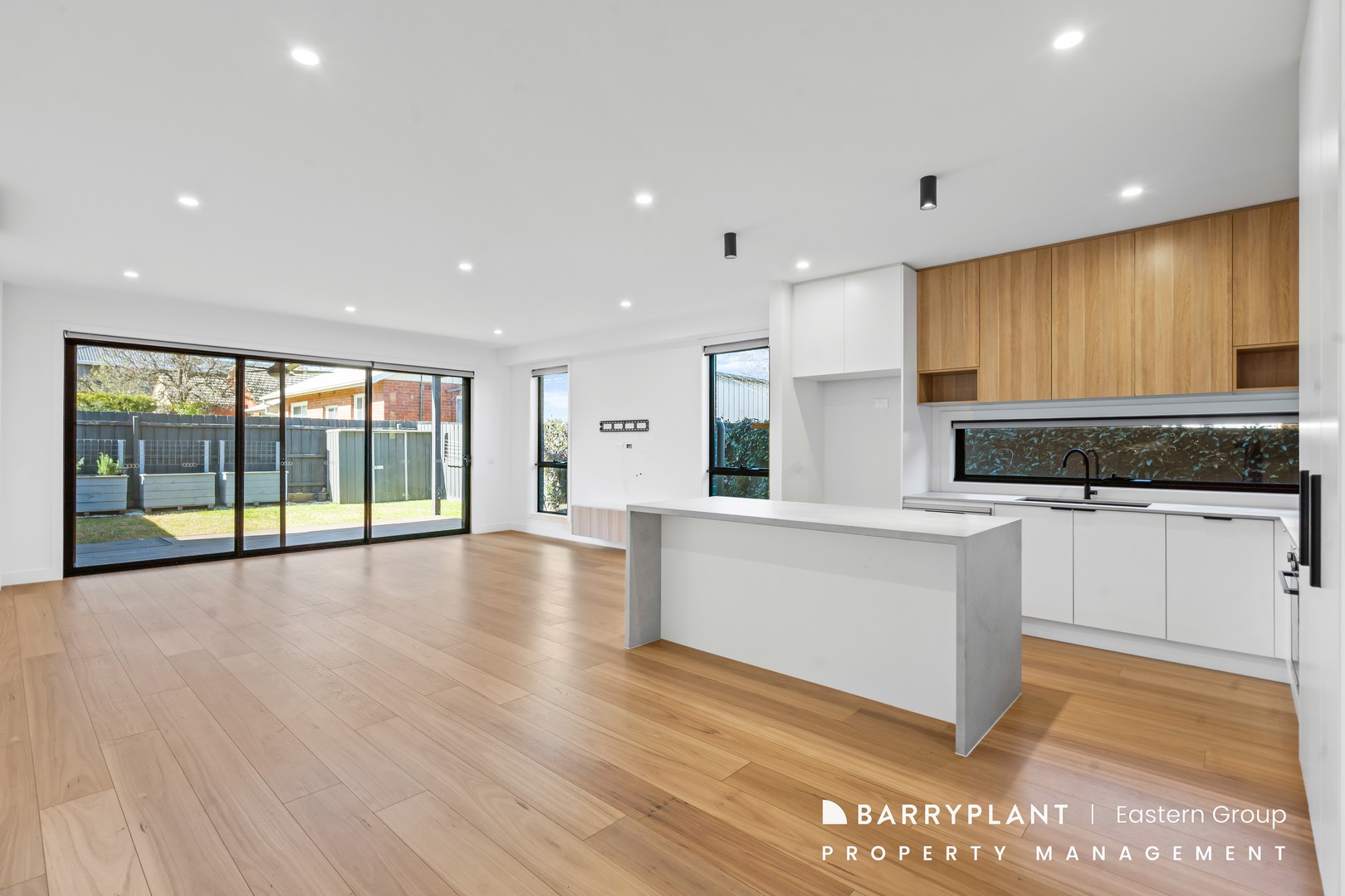 4 Lawson Parade, Heidelberg Heights, VIC 3081, Heidelberg Heights - Thumbnail 3