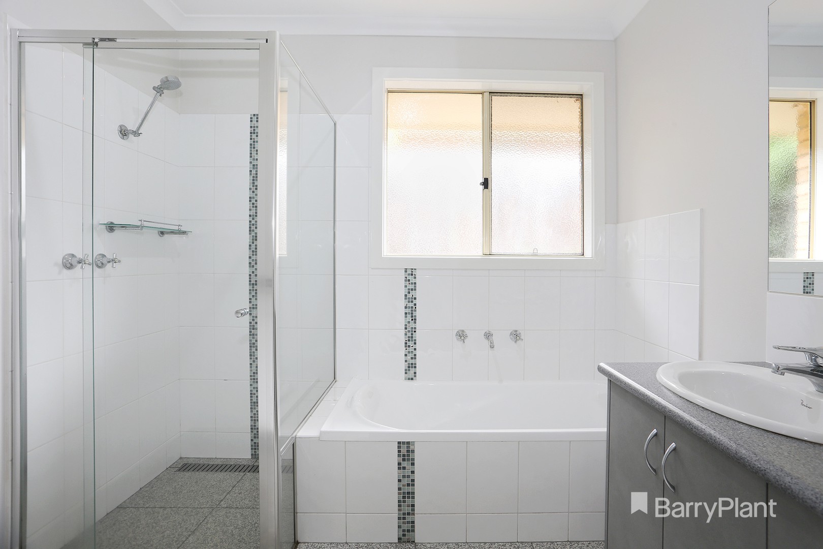 4 Lawson Road, Drouin, VIC 3818, Drouin - Thumbnail 7