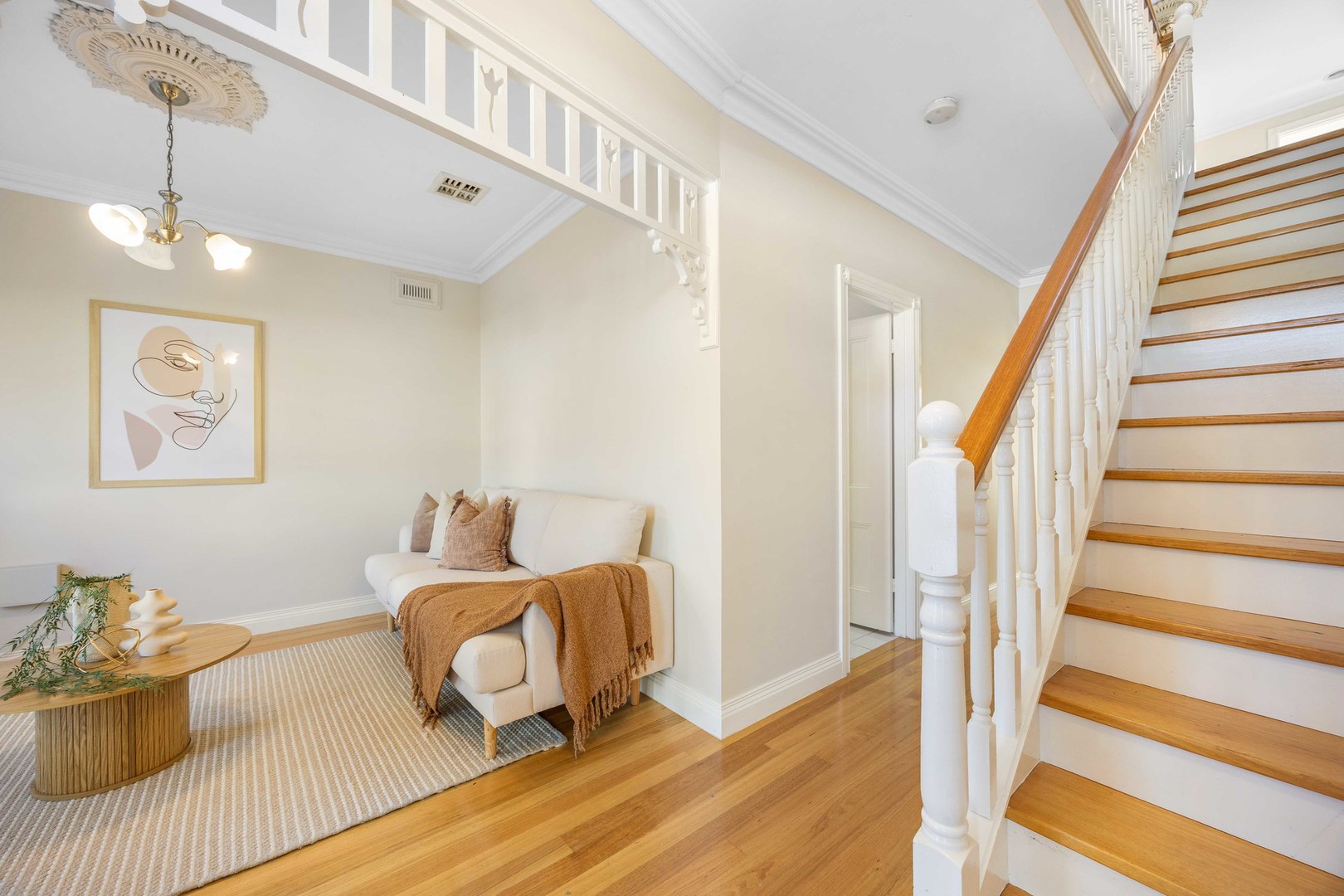 4 Learmonth Court, Caroline Springs, VIC 3023, Caroline Springs - Thumbnail 2