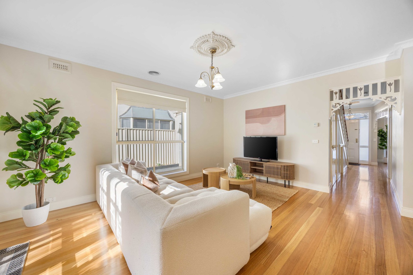 4 Learmonth Court, Caroline Springs, VIC 3023, Caroline Springs - Thumbnail 3