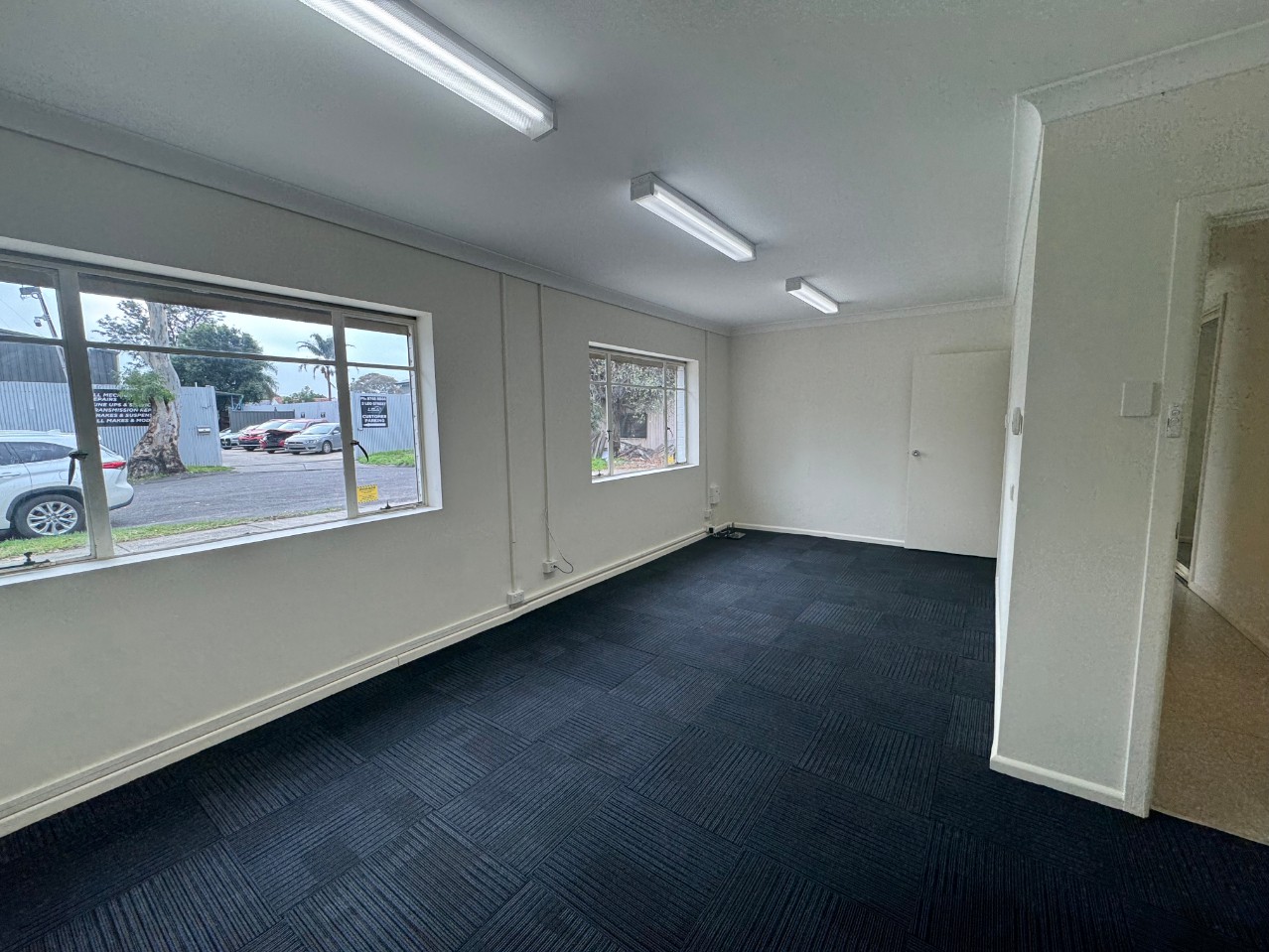 4 Leo Street, Fawkner, VIC 3060 - Thumbnail 2 - 25/07/2026