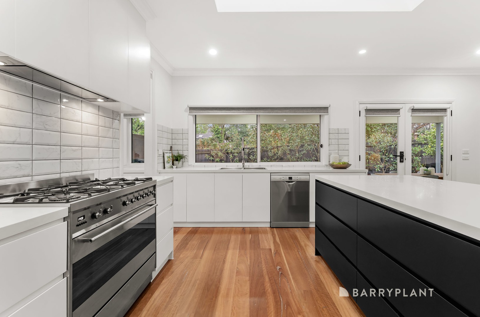 4 Leon Avenue, Rosanna, VIC 3084, Rosanna - Thumbnail 6