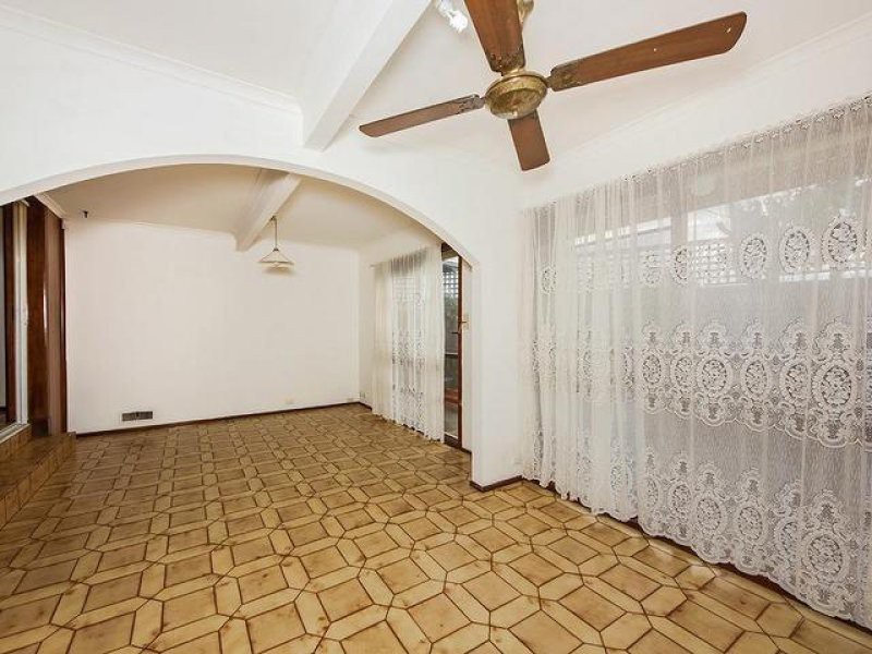 4 Linda Place, St Albans, VIC 3021, St Albans - Thumbnail 5
