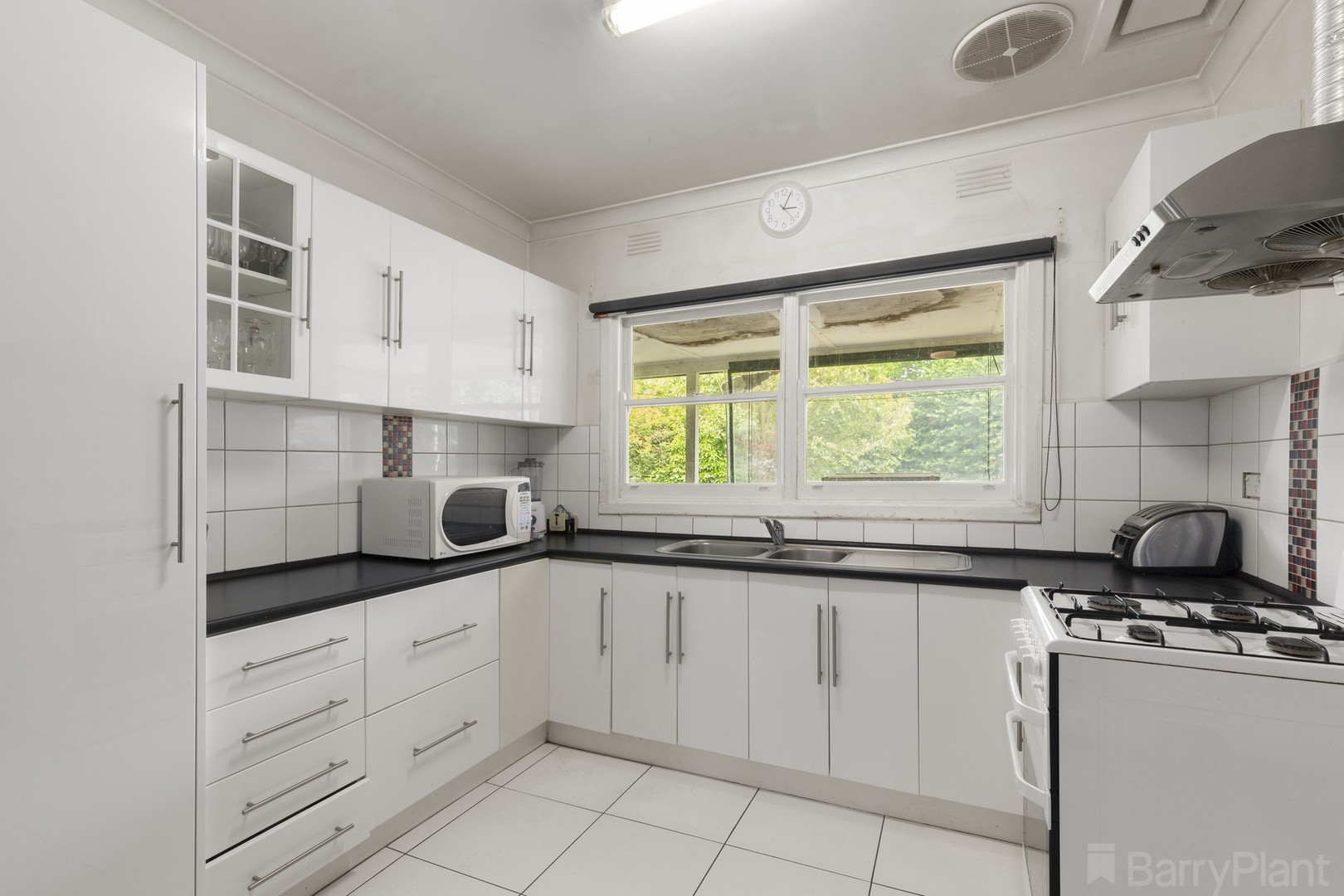 4 Linden Road, Ringwood North, VIC 3134, Ringwood North - Thumbnail 4