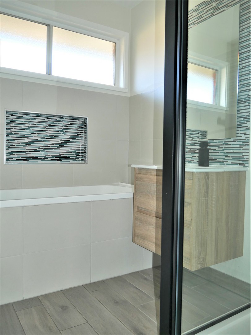 4 Lisa Place, Melton West, VIC 3337, Melton West - Thumbnail 6