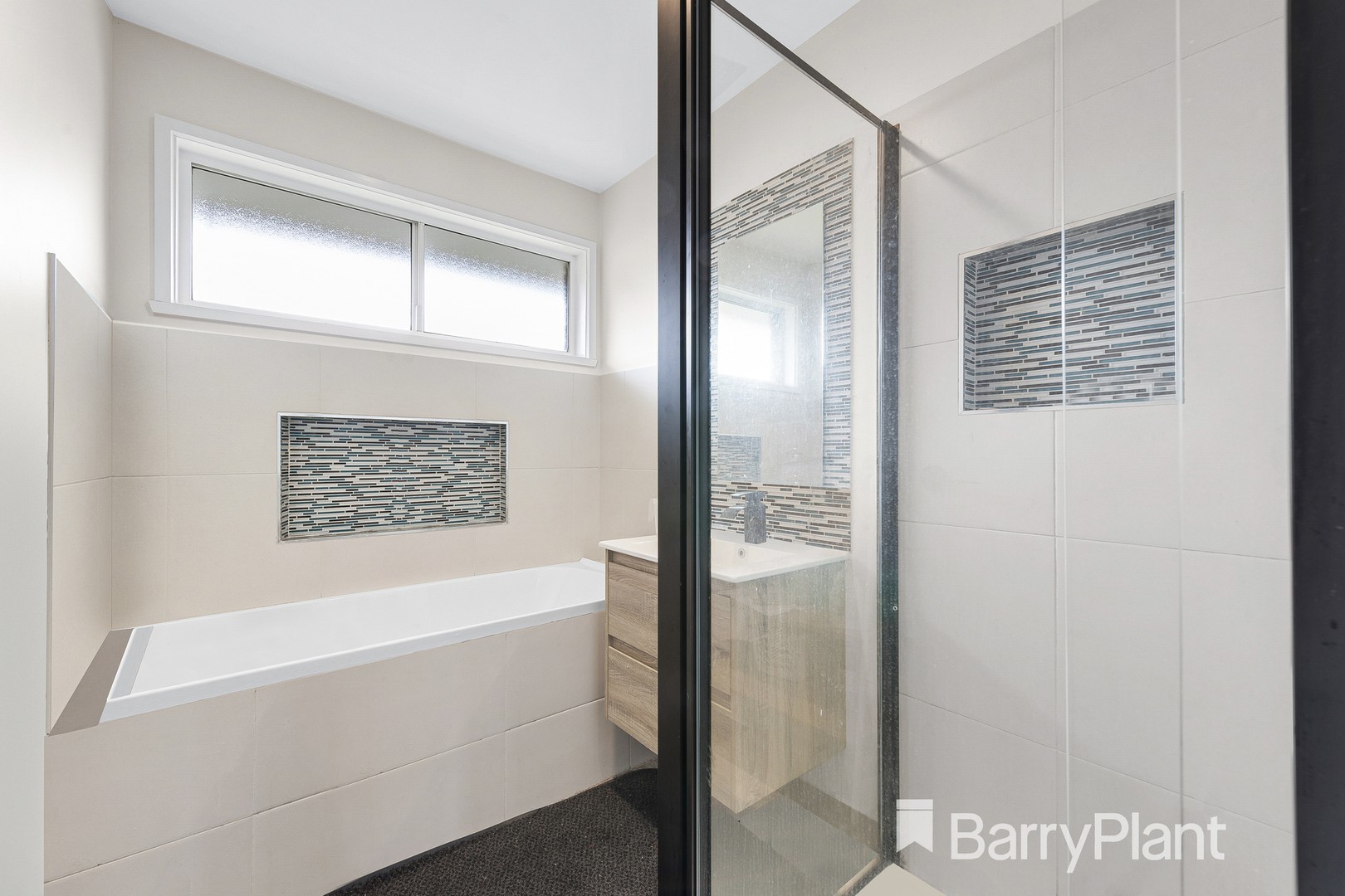 4 Lisa Place, Melton West, VIC 3337, Melton West - Thumbnail 7